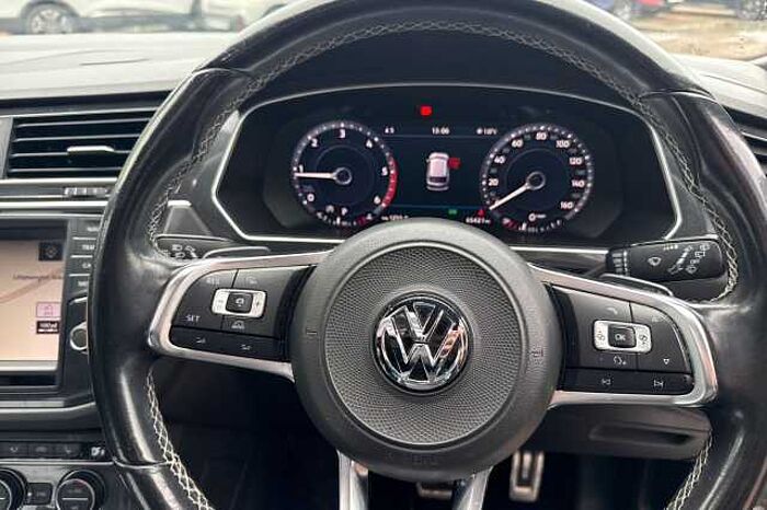 Volkswagen Tiguan 2.0 TDi 190 4Motion R-Line 5dr DSG 