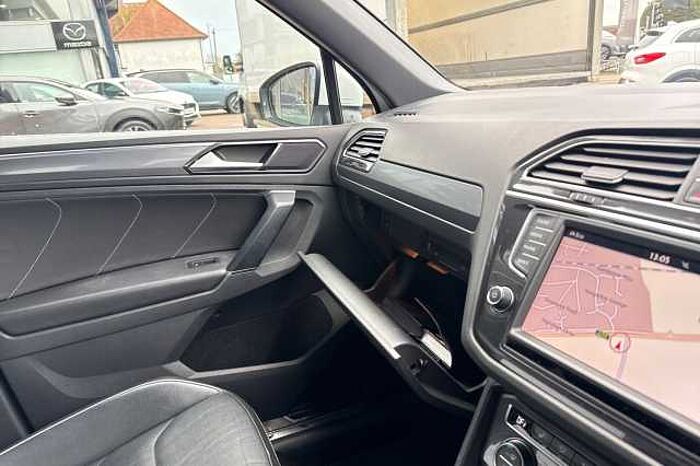 Volkswagen Tiguan 2.0 TDi 190 4Motion R-Line 5dr DSG 