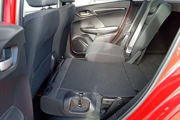 Honda Jazz 1.3 i-VTEC SE 5dr CVT 