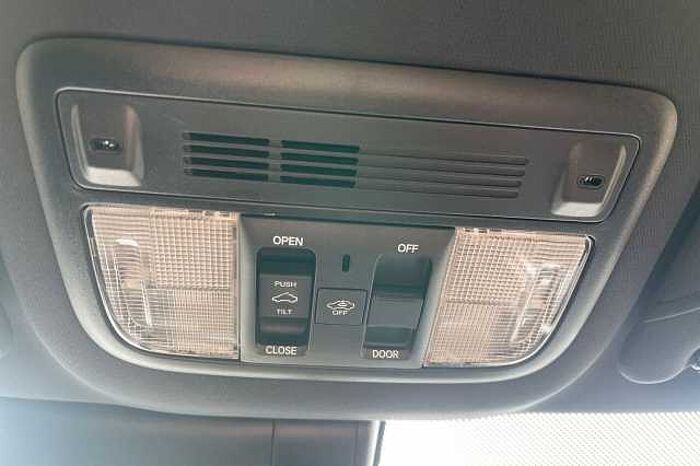 Honda Civic 1.5 VTEC Turbo Sport Plus 5dr 