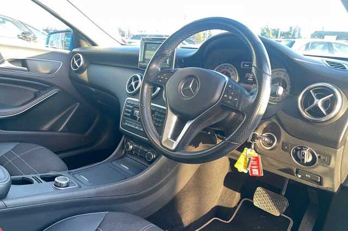 Mercedes-Benz A180 BlueEFFICIENCY Sport 5dr Auto 