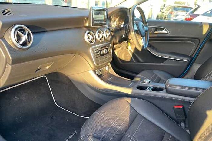 Mercedes-Benz A180 BlueEFFICIENCY Sport 5dr Auto 