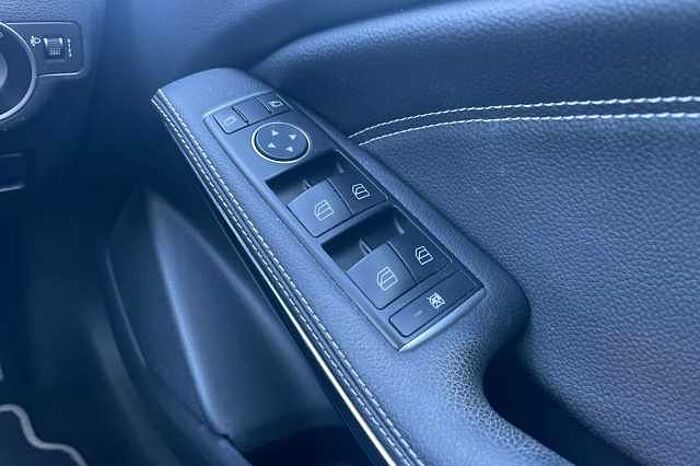 Mercedes-Benz A180 BlueEFFICIENCY Sport 5dr Auto 