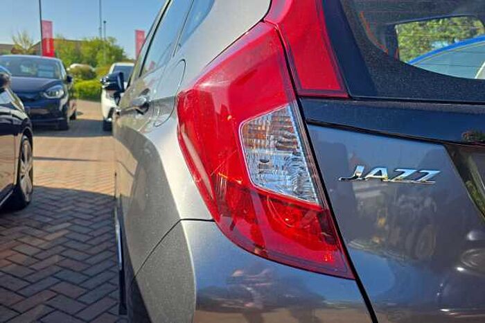 Honda Jazz 1.5 i-VTEC Sport 5dr Navi CVT 