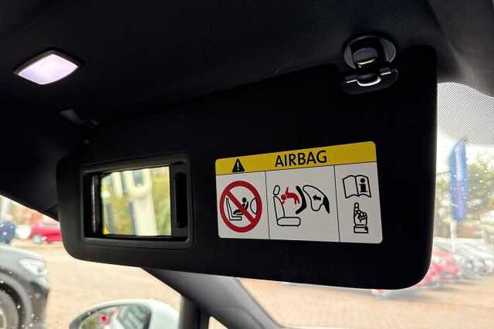 Volkswagen Golf 1.4 TSI GTE Advance 5dr DSG 