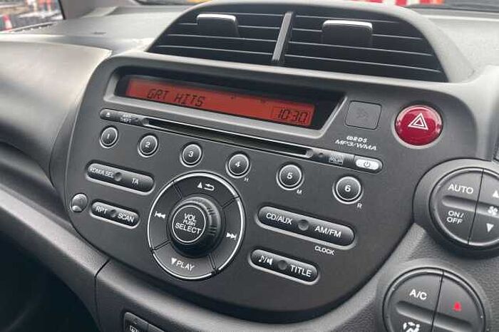 Honda Jazz 1.4 i-VTEC ES Plus 5dr CVT 