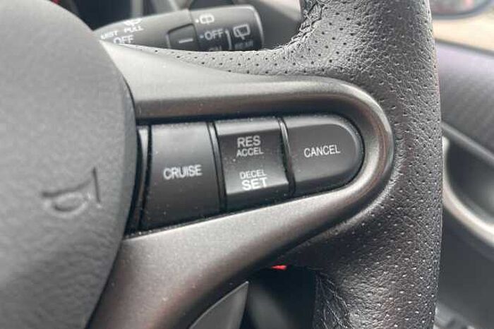 Honda Jazz 1.4 i-VTEC ES Plus 5dr CVT 