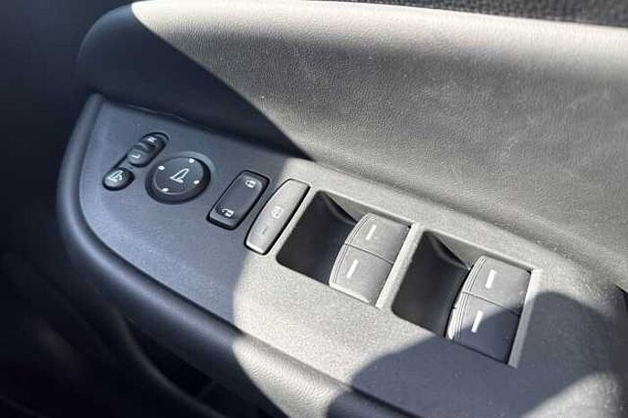 Honda Jazz Hybrid 1.5 i-MMD Hybrid Advance 5dr eCVT 