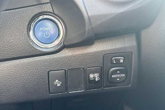 Toyota Auris 1.8 Hybrid Design TSS 5dr CVT 