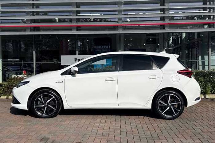 Toyota Auris 1.8 Hybrid Design TSS 5dr CVT 