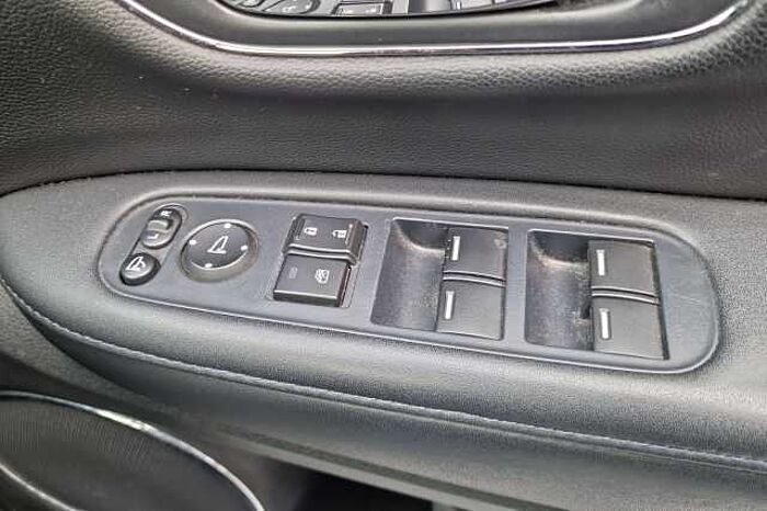 Honda HR-V 1.5 i-VTEC EX CVT 5dr 