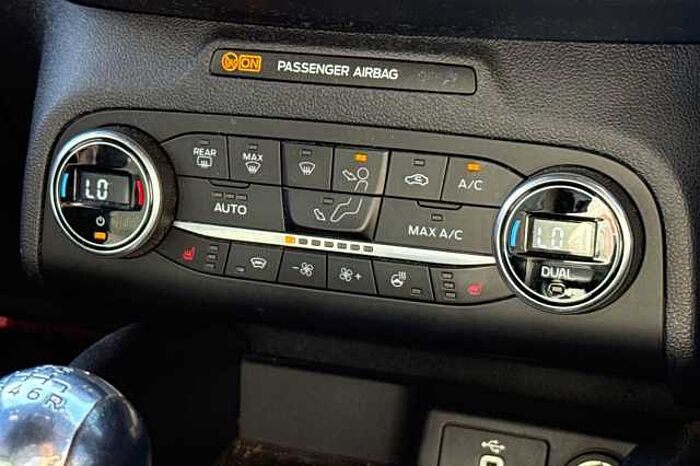 Ford Focus 1.0 EcoBoost Hybrid mHEV 155 ST-Line X Edition 5dr 