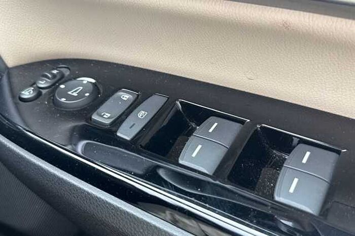 Honda CR-V Hybrid 2.0 i-MMD Hybrid SR 5dr eCVT 