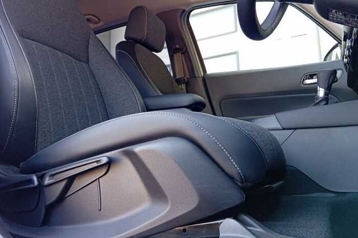 Honda Jazz Hybrid 1.5 i-MMD Hybrid Advance 5dr eCVT 