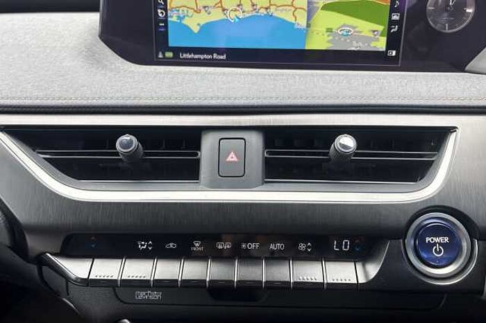 Lexus UX 250h 250h 2.0 Takumi 5dr CVT 
