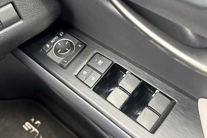 Lexus UX 250h 250h 2.0 Takumi 5dr CVT 
