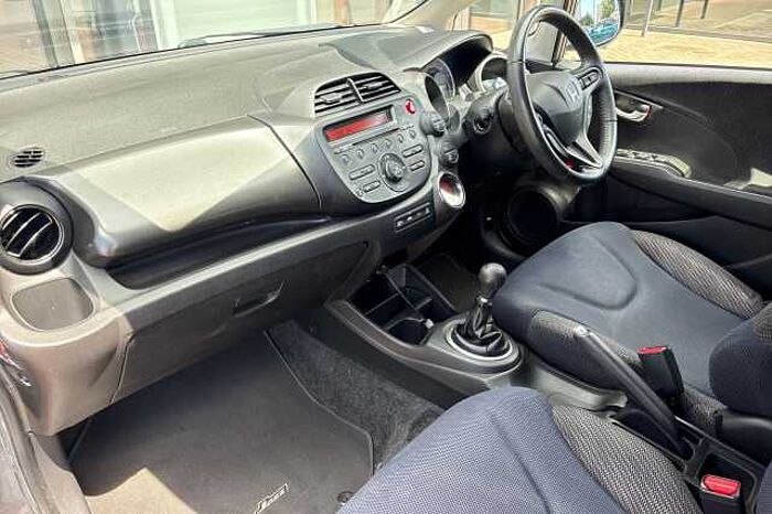Honda Jazz 1.4 i-VTEC ES Plus 5dr 