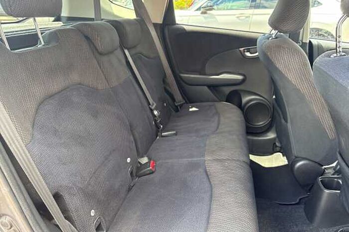 Honda Jazz 1.4 i-VTEC ES Plus 5dr 