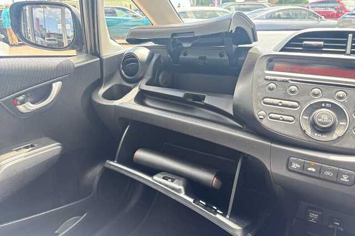 Honda Jazz 1.4 i-VTEC ES Plus 5dr 