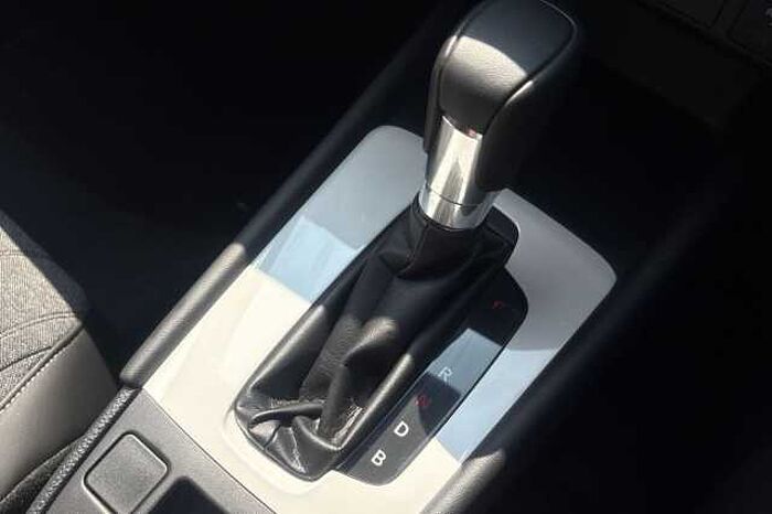 Honda Jazz Hybrid 1.5 i-MMD Hybrid Advance 5dr eCVT 