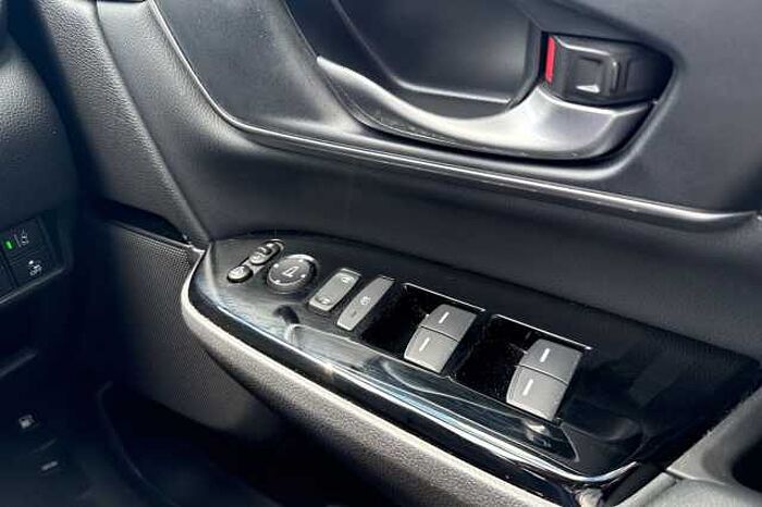 Honda CR-V Hybrid 2.0 i-MMD Hybrid SR 2WD 5dr eCVT 