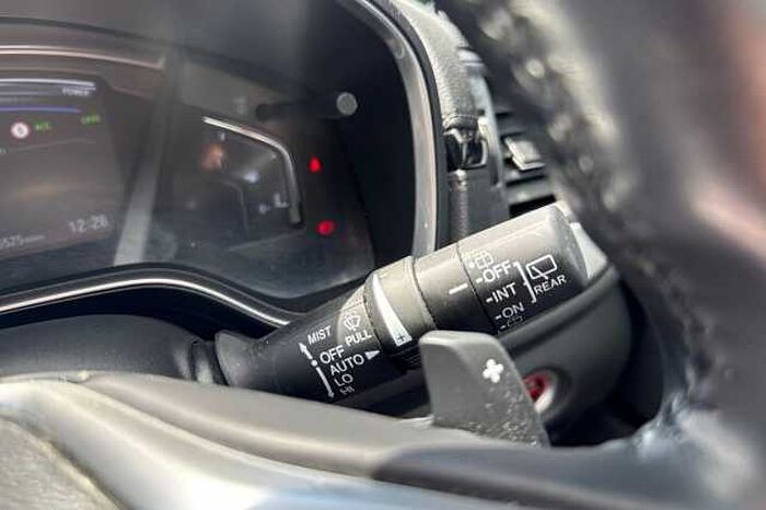 Honda CR-V Hybrid 2.0 i-MMD Hybrid SR 2WD 5dr eCVT 