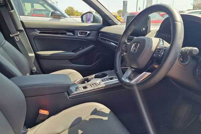Honda Civic e:HEV 2.0 eHEV Advance 5dr CVT 