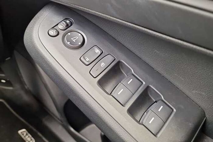 Honda HR-V e:HEV Elegance 
