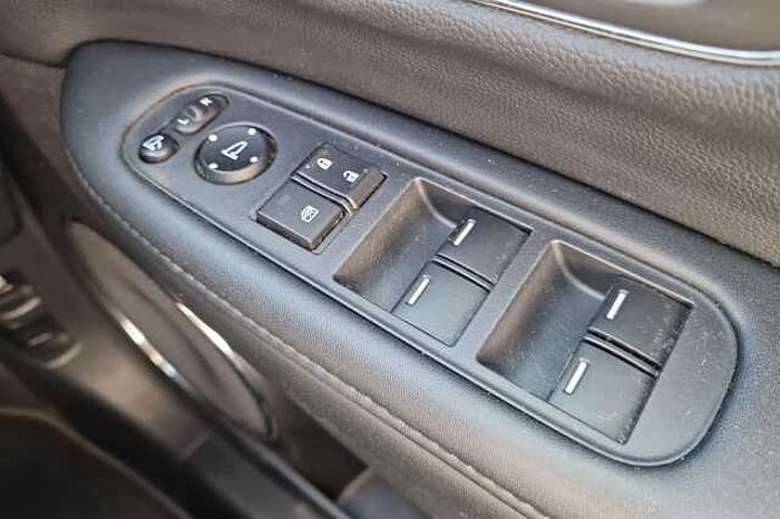 Honda HR-V 1.5 i-VTEC EX 5dr 