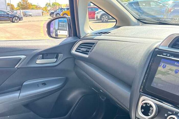 Honda Jazz 1.3 i-VTEC SE Navi 5dr CVT 