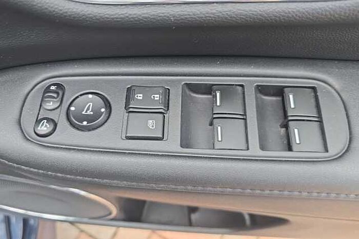 Honda HR-V 1.5 i-VTEC EX CVT 5dr 