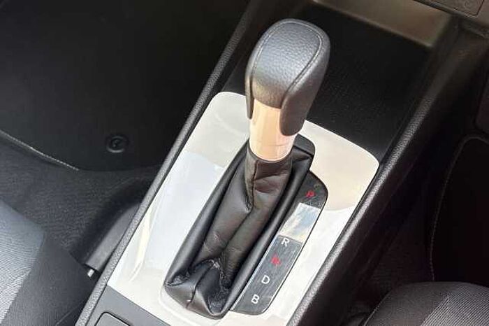 Honda Jazz Hybrid 1.5 i-MMD Hybrid SE 5dr eCVT 