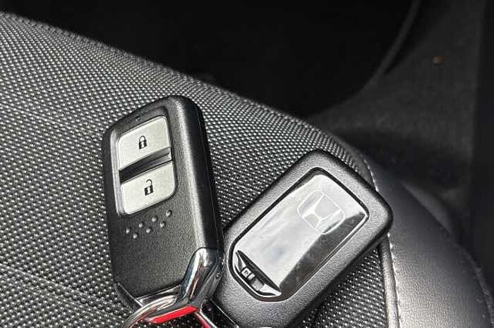 Honda Jazz Hybrid 1.5 i-MMD Hybrid Crosstar Advance 5dr eCVT 