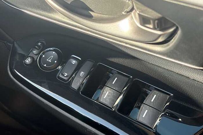 Honda CR-V Hybrid 2.0 i-MMD Hybrid SR 5dr eCVT 