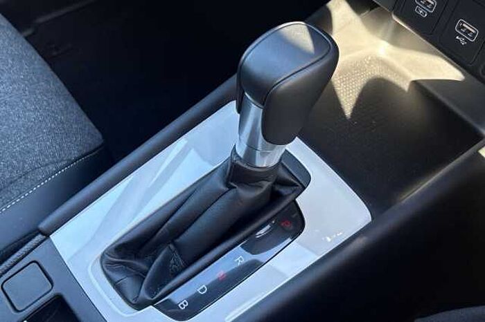 Honda Jazz Hybrid 1.5 i-MMD Hybrid Advance 5dr eCVT 