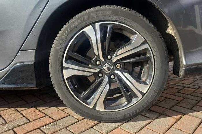 Honda Civic 1.5 VTEC Turbo Sport 5dr CVT 