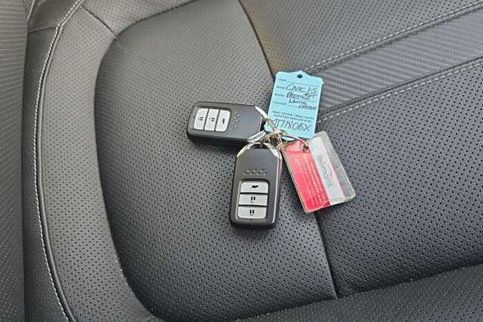 Honda Civic 1.5 VTEC Turbo Prestige 5dr CVT 