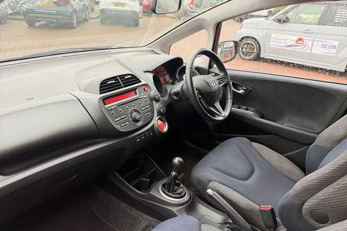 Honda Civic 1.4 EST Manual 