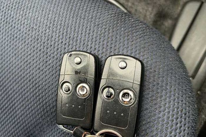 Honda Civic 1.4 EST Manual 