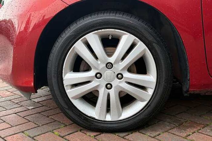Honda Civic 1.4 EST Manual 