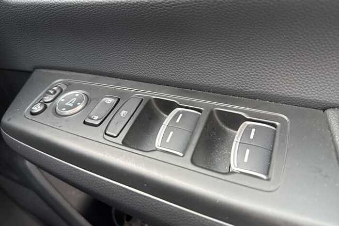 Honda CR-V e:PHEV 2.0 ePHEV Advance Tech 5dr eCVT 