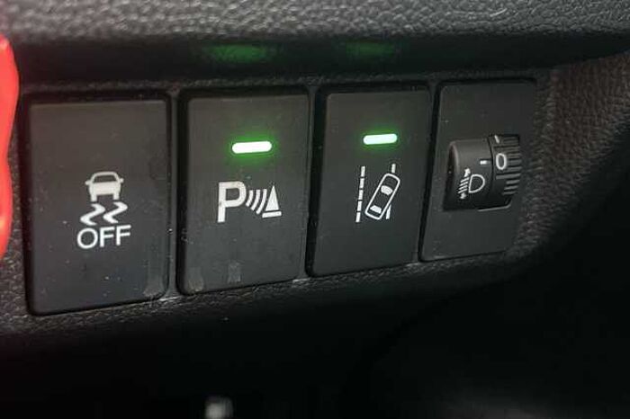 Honda Jazz 1.3 i-VTEC SE 5dr CVT 