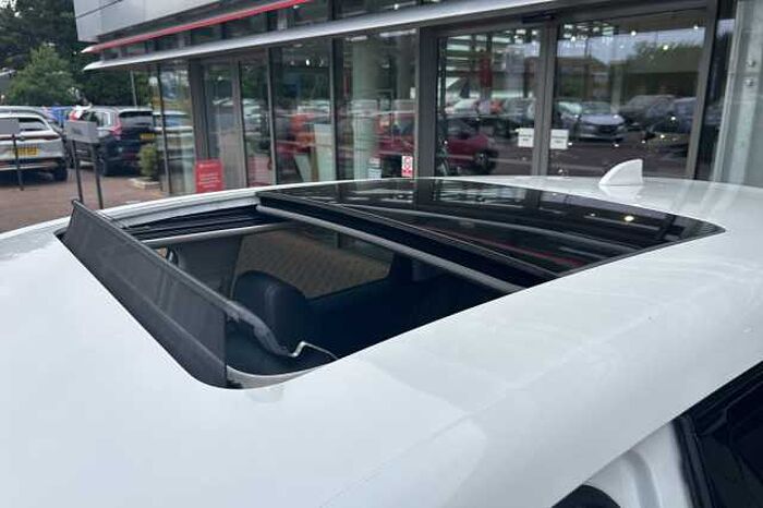 Honda ZR-V e:HEV 2.0 i-MMD (184ps) Advance Hybrid eCVT 