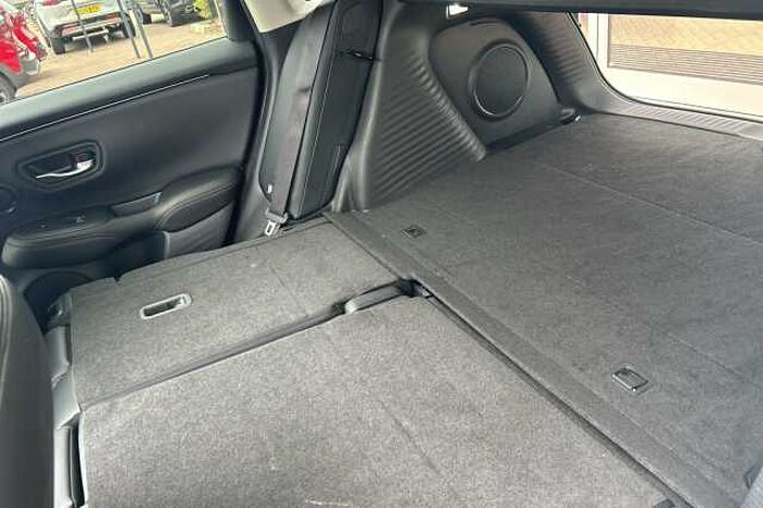 Honda ZR-V e:HEV 2.0 i-MMD (184ps) Advance Hybrid eCVT 