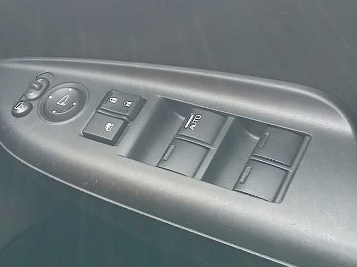 Honda Jazz 1.3 SE 5dr CVT 